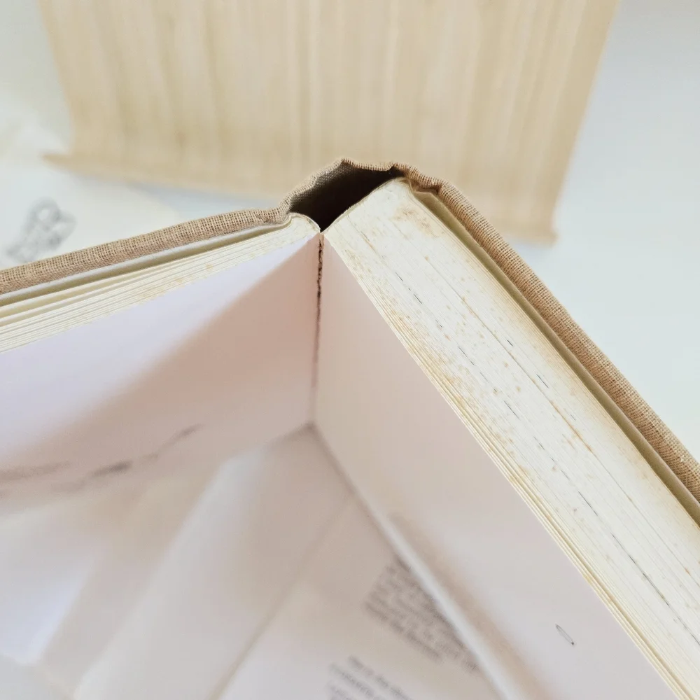 BOOK binding accurately